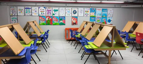 Düşünür Koleji Ataşehir Ortaokulu kampüs fotoğrafı 8
