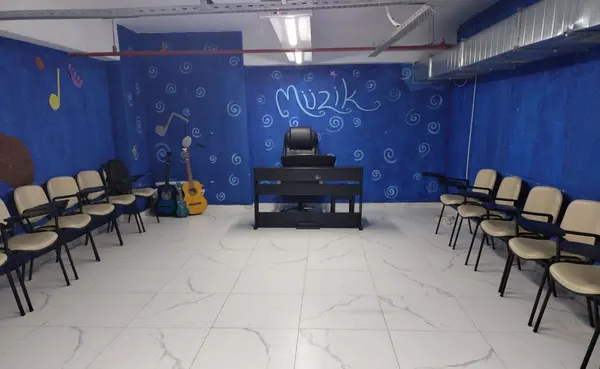 Düşünür Koleji Ataşehir Ortaokulu kampüs fotoğrafı 9