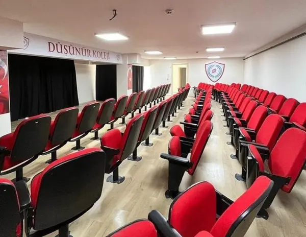 Düşünür Koleji Gemlik 1 Anadolu Lisesi kampüs fotoğrafı 7